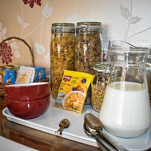 Tlc Exmouth Bed And Breakfast
